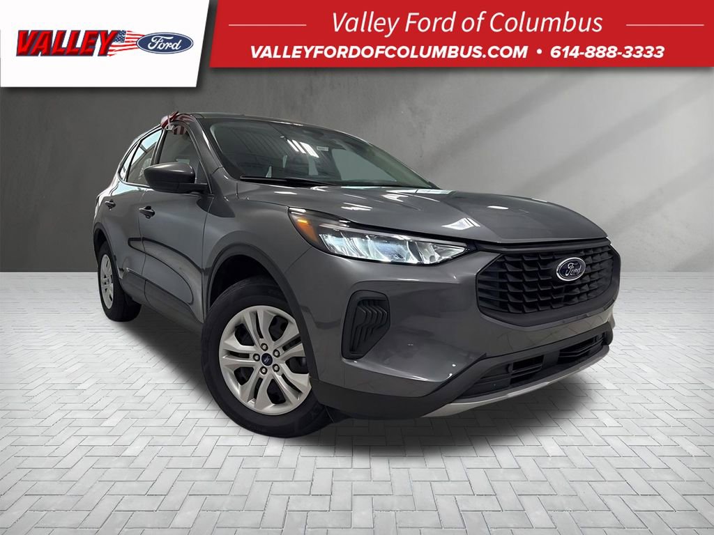 Certified 2023 Ford Escape AWD image 1