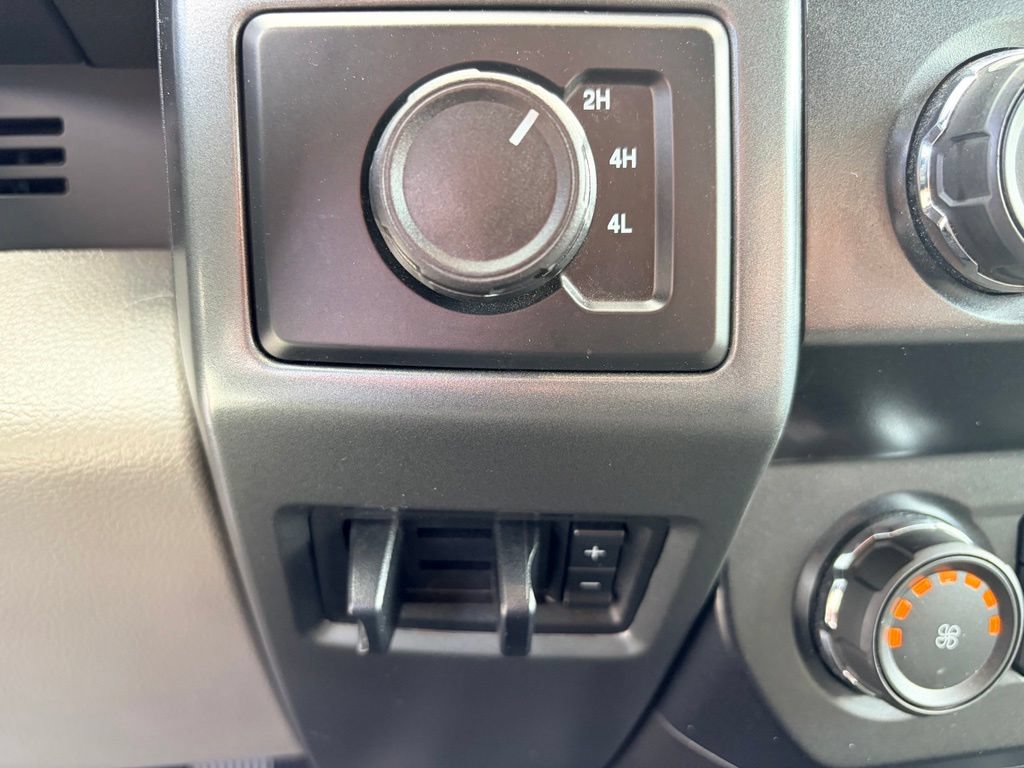 Certified 2022 Ford F250 XLT AWD/4WD image 16