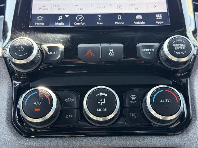 Used 2024 RAM 3500 Tradesman w/ Towing Technology Group AWD/4WD image 15