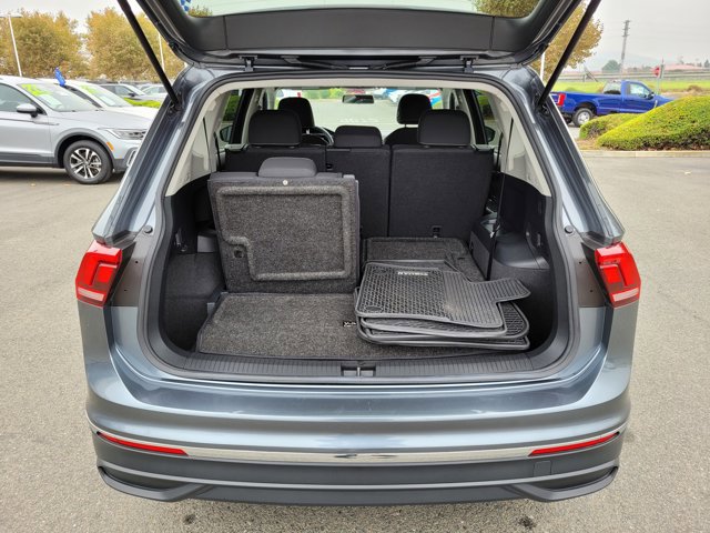 Used 2022 Volkswagen Tiguan S image 10