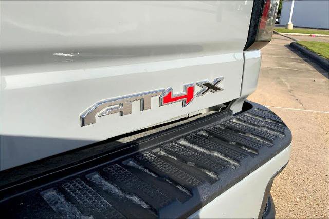 Used 2025 GMC Sierra 2500 AT4X AWD/4WD image 10
