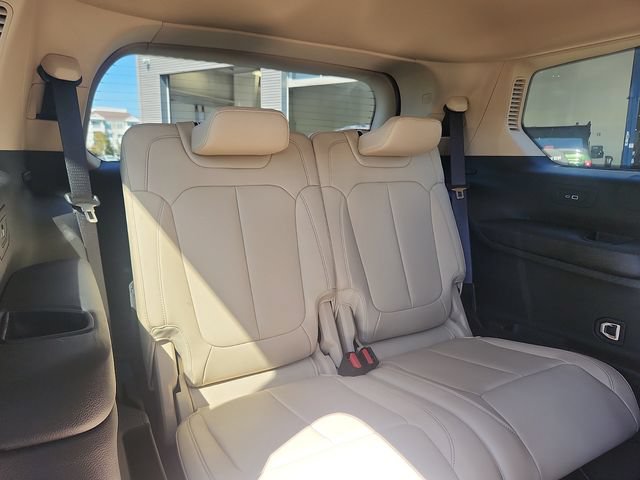 Used 2021 Jeep Grand Cherokee L Limited w/ MOPAR Finishing Package AWD/4WD image 33