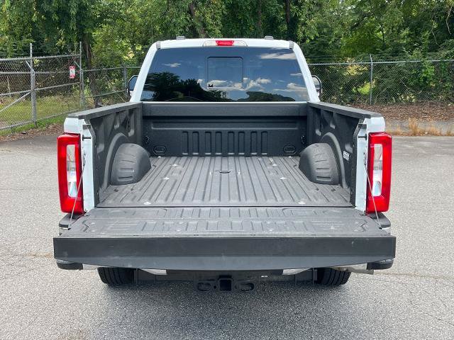 Certified 2026 Ford F350 XL w/ XL Chrome Package AWD/4WD image 4