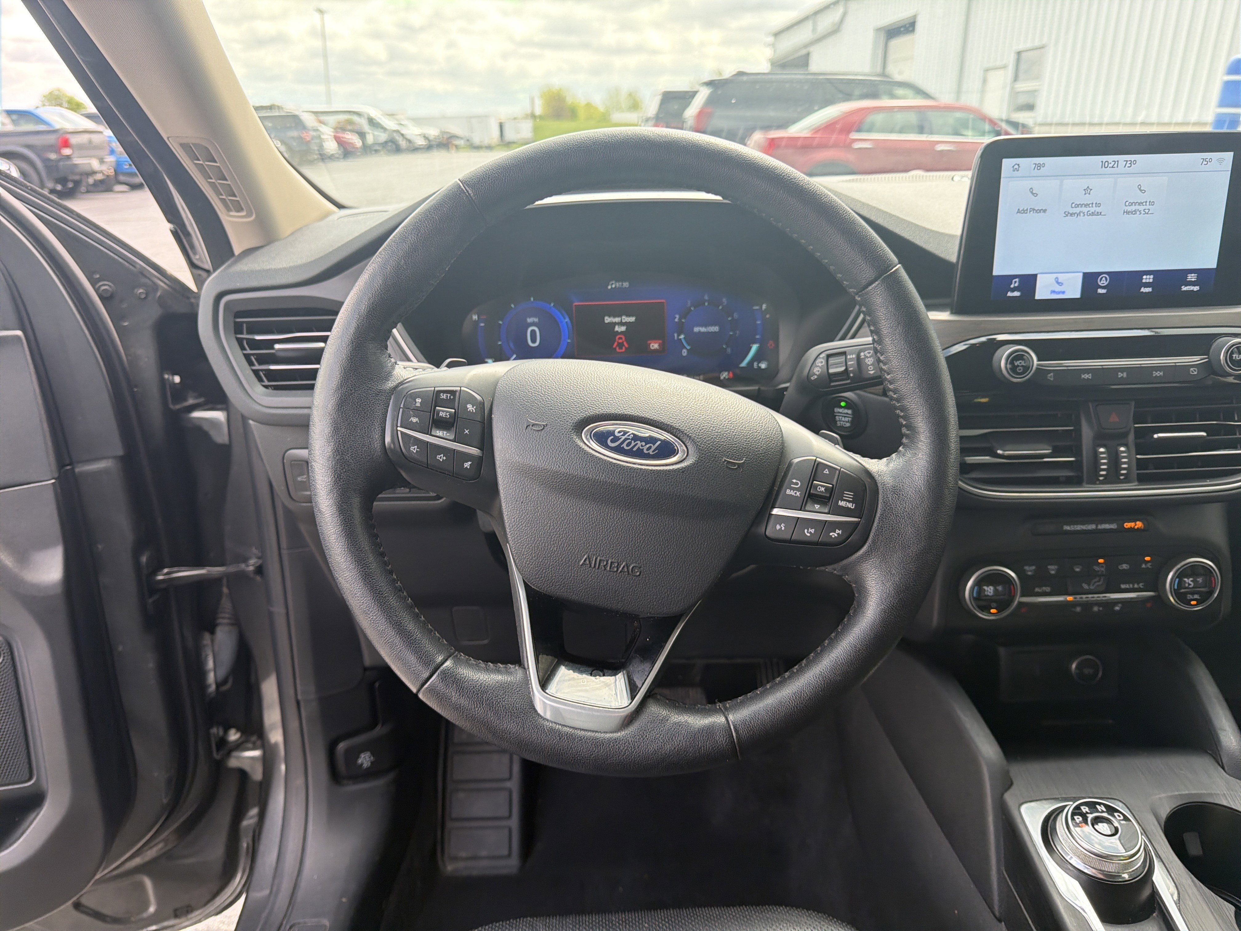 Certified 2020 Ford Escape Titanium AWD/4WD image 25
