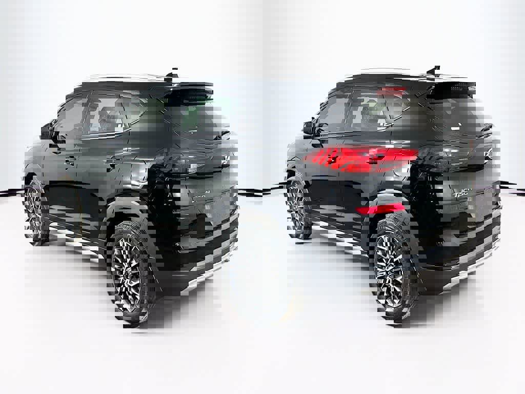 Used 2020 Hyundai Tucson SEL w/ Winter Weather Package image 3