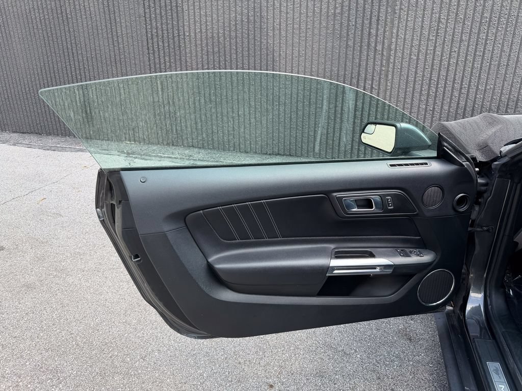 Certified 2020 Ford Mustang GT Premium w/ Black Accent Package RWD image 16