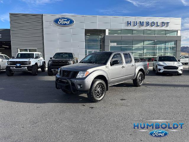 Used 2017 Nissan Frontier SV image 1