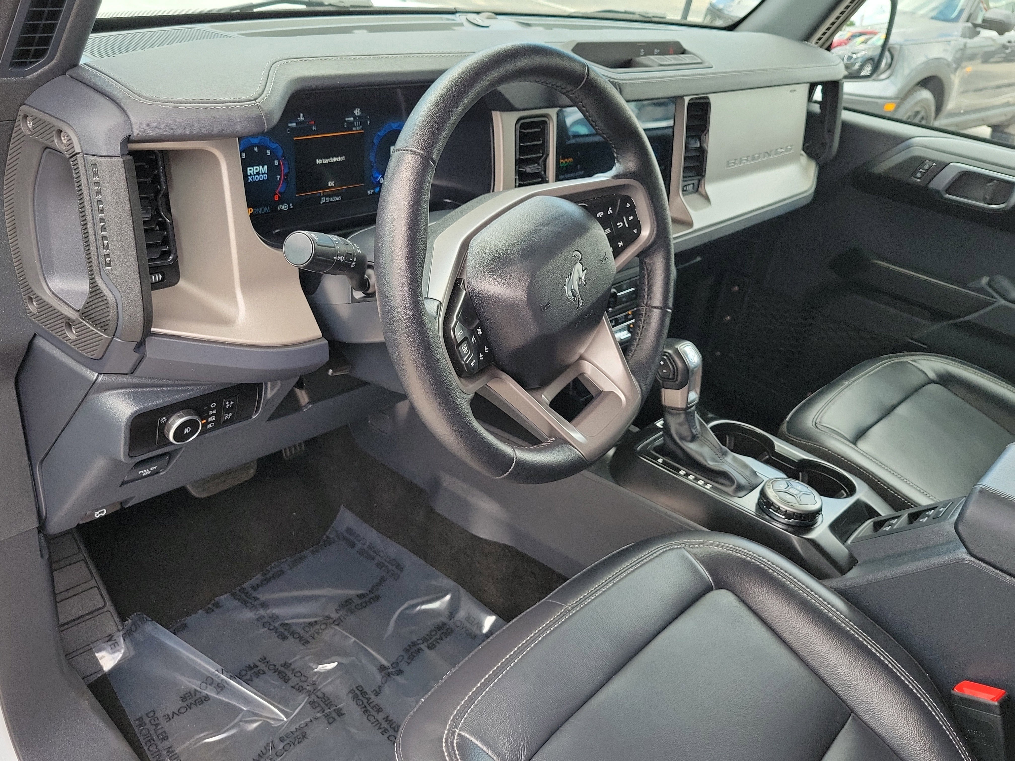 Certified 2025 Ford Bronco Outer Banks AWD/4WD image 20