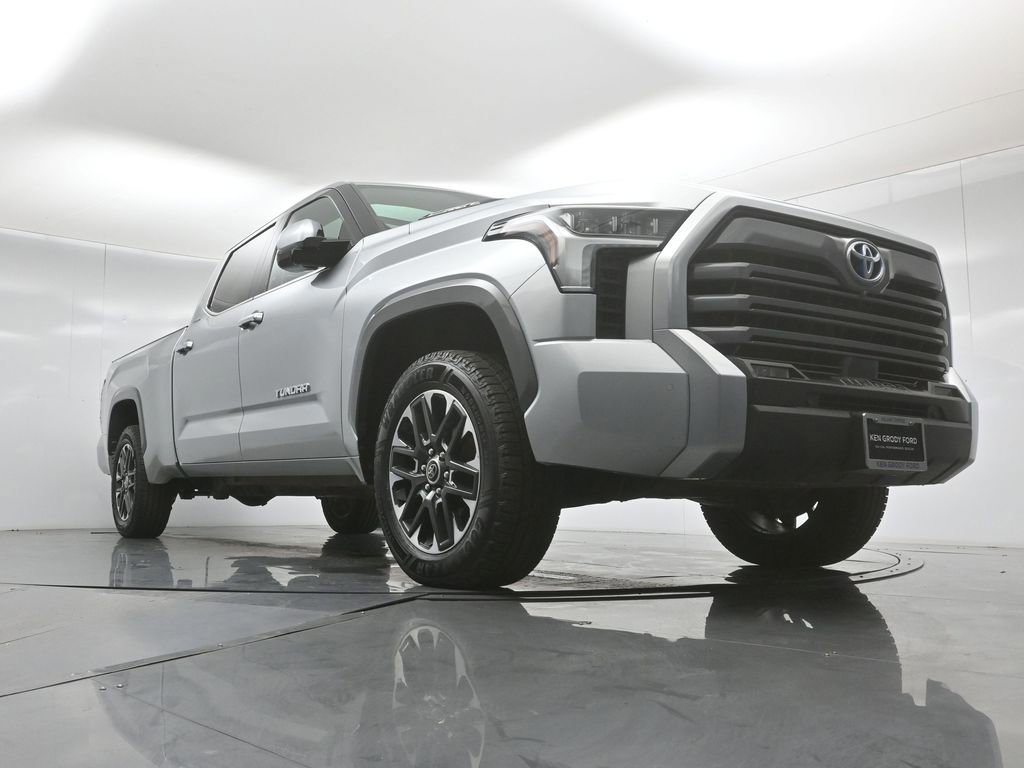 Used 2022 Toyota Tundra Limited image 5