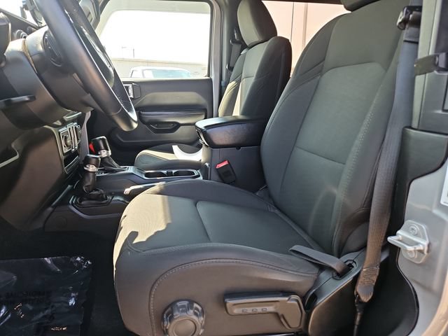 Used 2018 Jeep Wrangler Sport AWD/4WD image 24