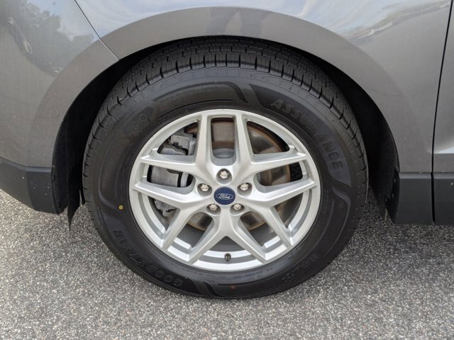 Certified 2022 Ford Edge SEL w/ Convenience Package AWD/4WD image 11