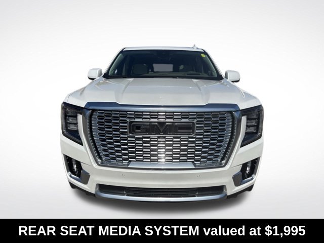 Used 2023 GMC Yukon XL Denali w/ Denali Reserve Package AWD/4WD image 4