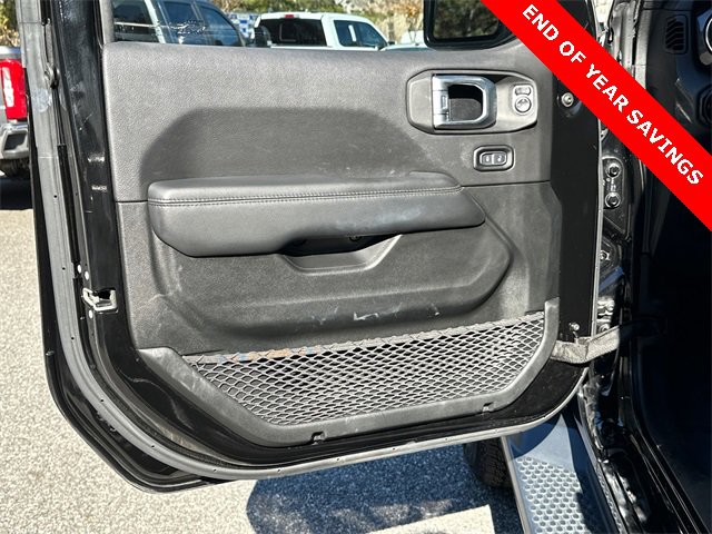 Used 2020 Jeep Wrangler Unlimited Sahara image 10