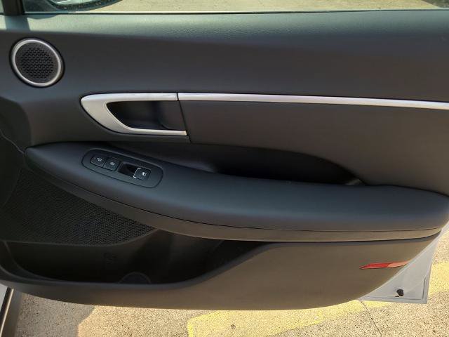 Used 2026 Hyundai Sonata Blue FWD image 8