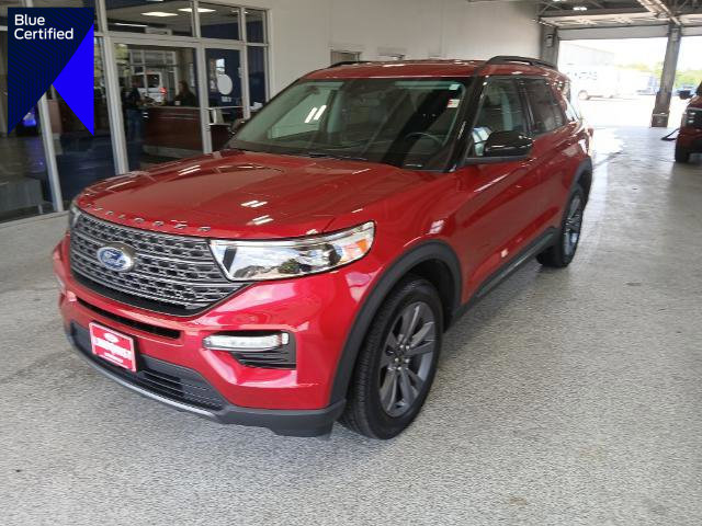 Certified 2023 Ford Explorer XLT w/ Equipment Group 202A image 1