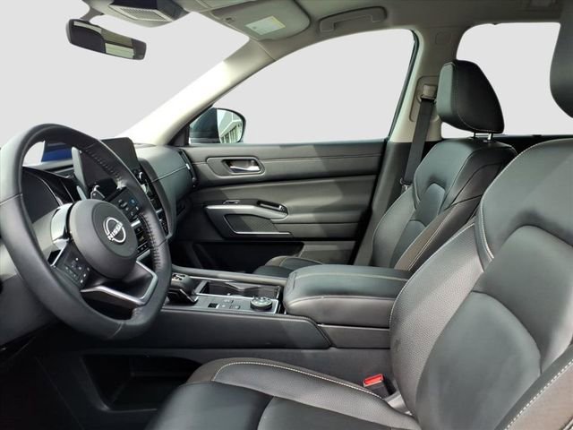 Used 2023 Nissan Pathfinder SL image 7