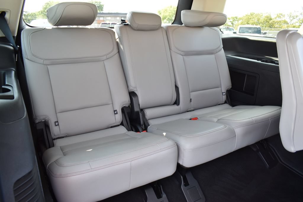 Certified 2025 Ford Expedition Active AWD/4WD image 30