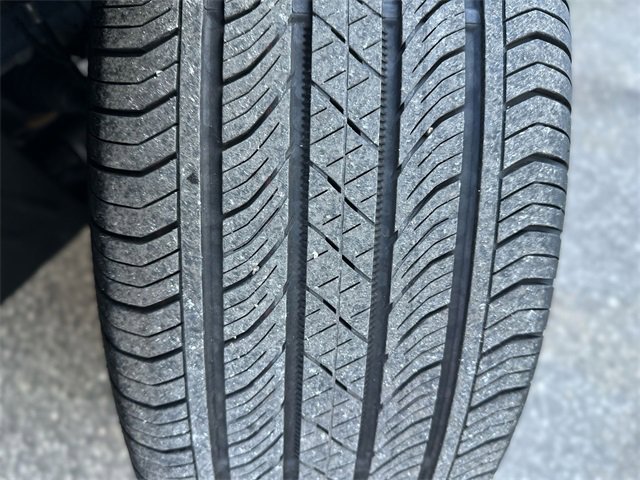 Used 2023 Buick Envision Essence image 11