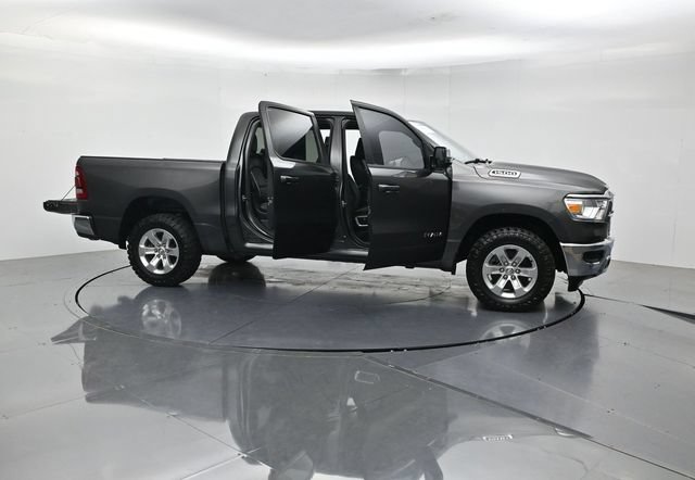 Used 2024 RAM 1500 Laramie AWD/4WD image 53