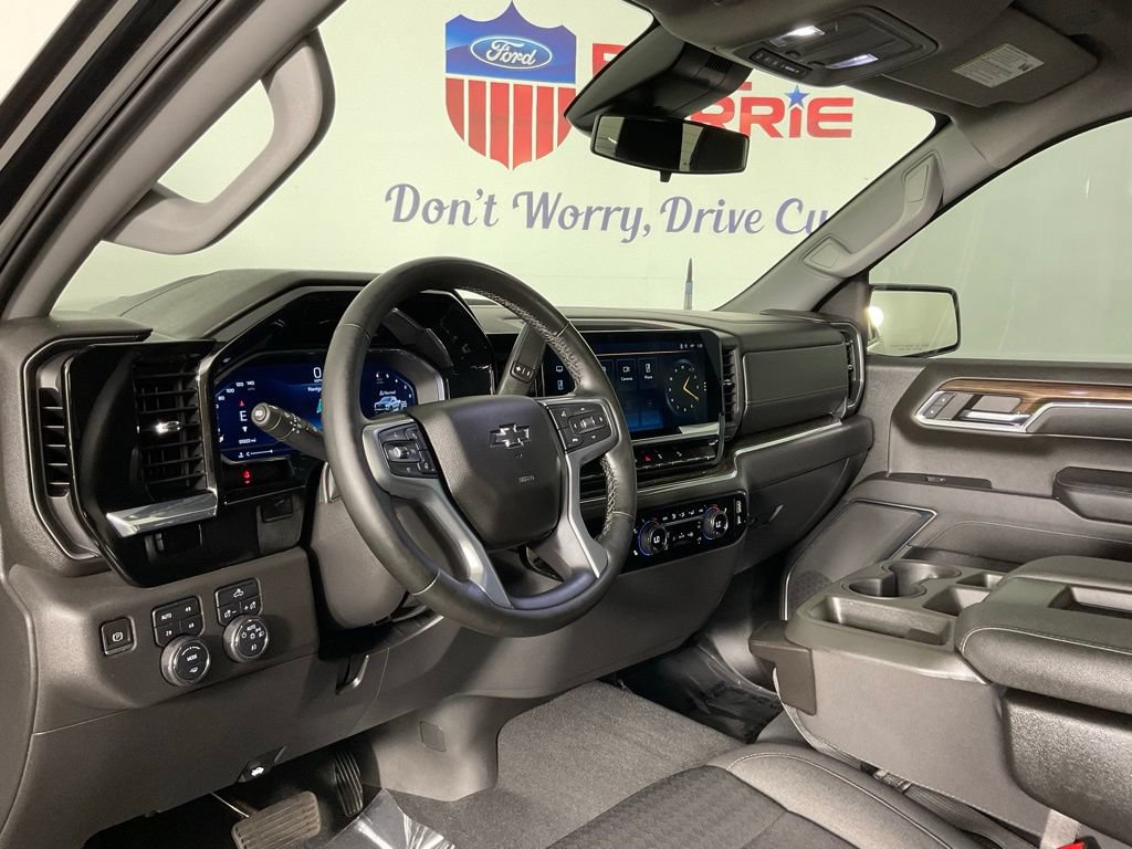 Used 2023 Chevrolet Silverado 1500 LT Trail Boss AWD/4WD image 13