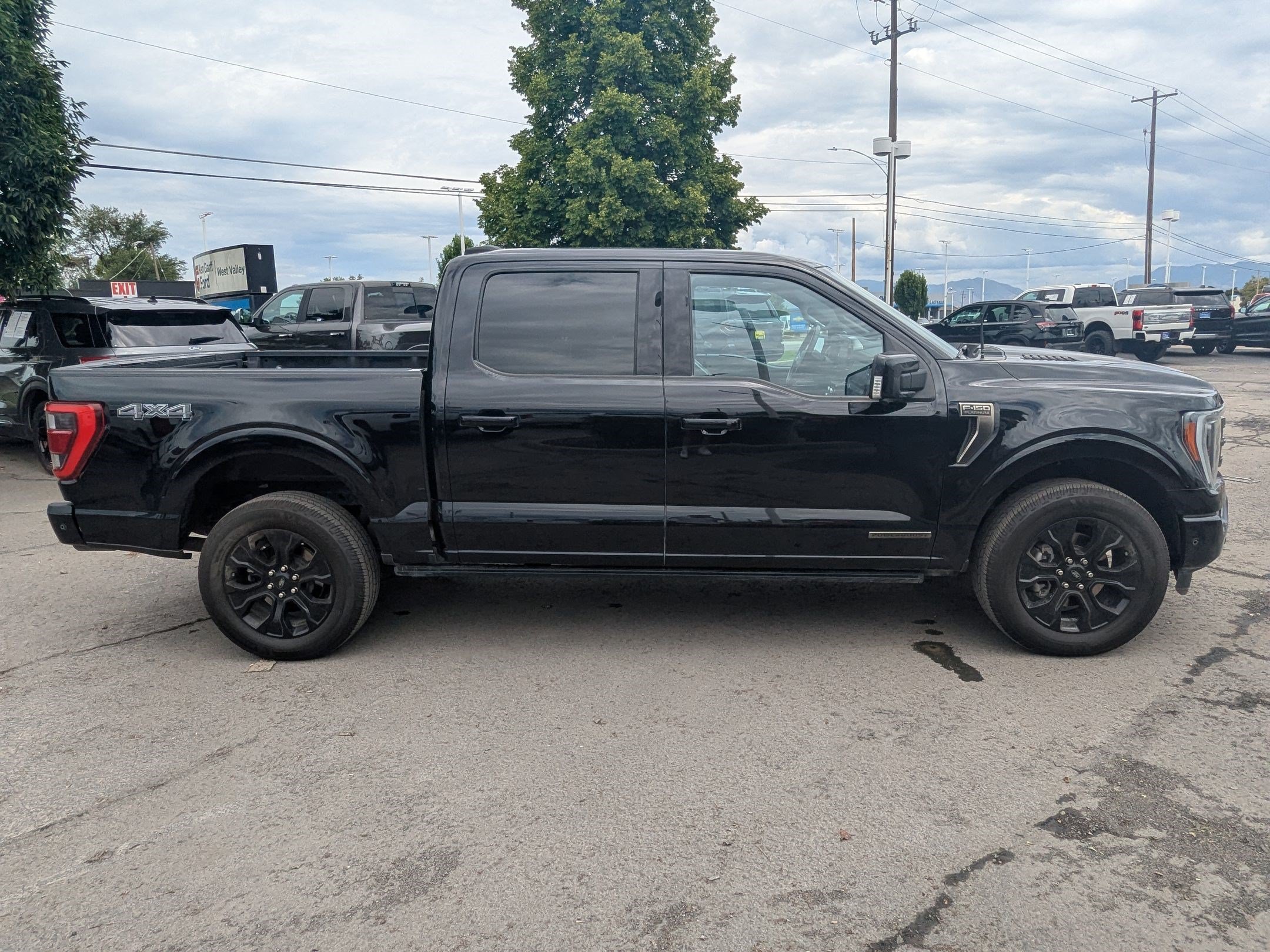 Certified 2023 Ford F150 Platinum w/ Equipment Group 701A High AWD/4WD image 2