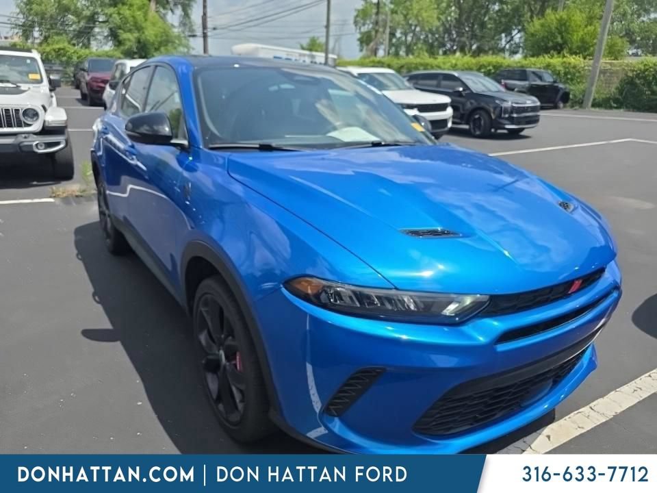 Used 2024 Dodge Hornet GT Plus AWD/4WD image 1