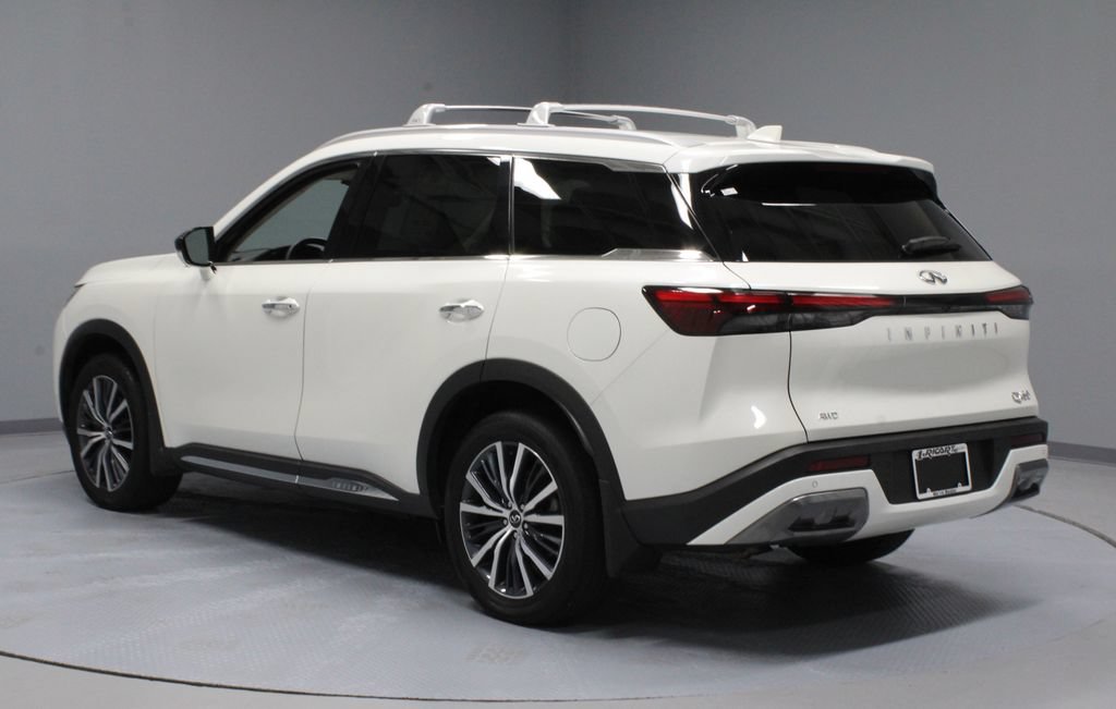 Used 2025 INFINITI QX60 Sensory AWD/4WD image 9