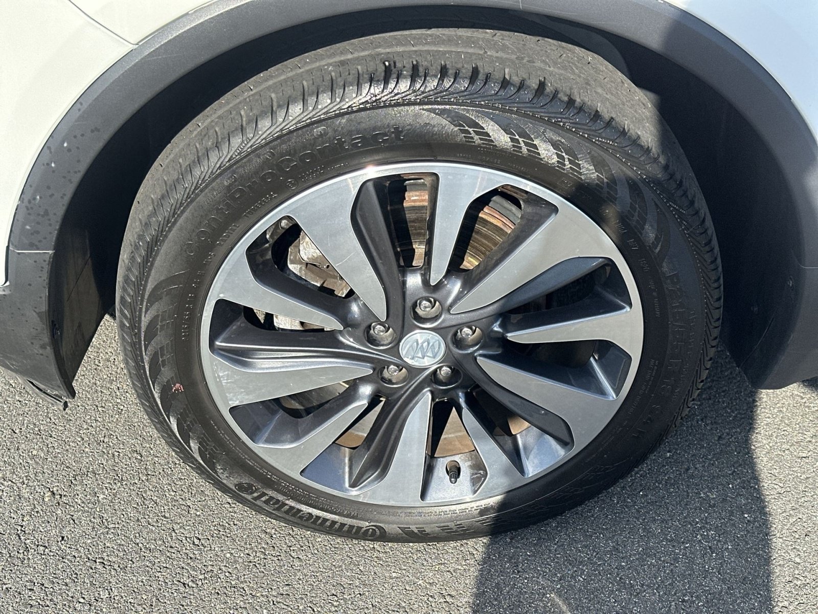 Used 2021 Buick Encore Preferred w/ Safety Package FWD image 13