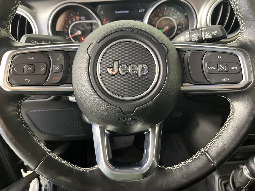 Used 2020 Jeep Wrangler Unlimited Sahara image 16