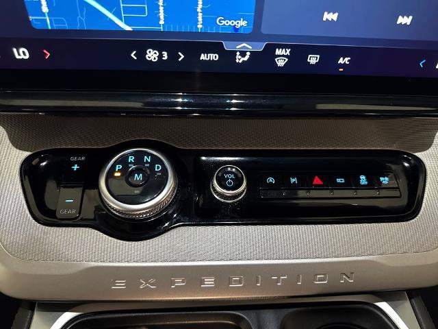 Certified 2025 Ford Expedition Active RWD image 28