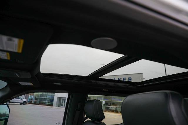 Certified 2023 Ford F150 Lariat w/ Equipment Group 502A High image 23