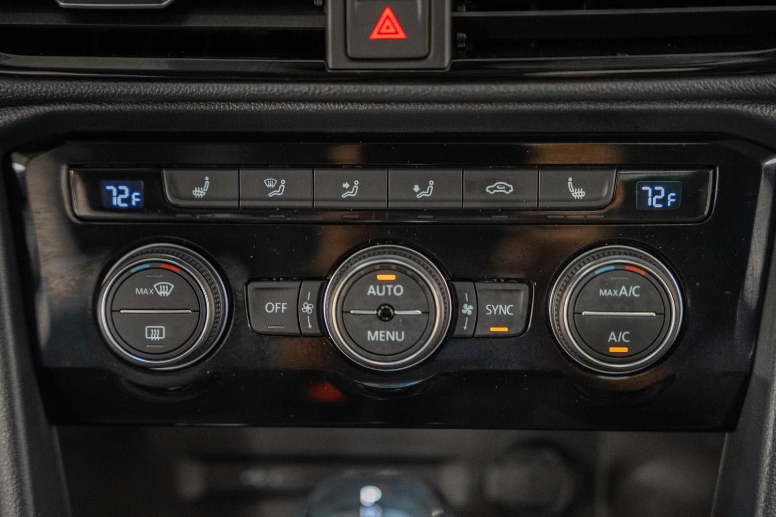 Used 2024 Volkswagen Taos SE AWD/4WD image 26