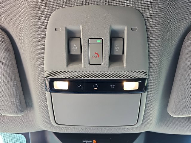 Used 2025 Nissan Murano Platinum w/ Cargo Package AWD/4WD image 35