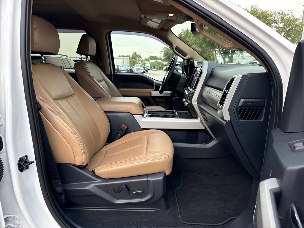 Certified 2022 Ford F250 Lariat w/ Lariat Ultimate Package AWD/4WD image 28