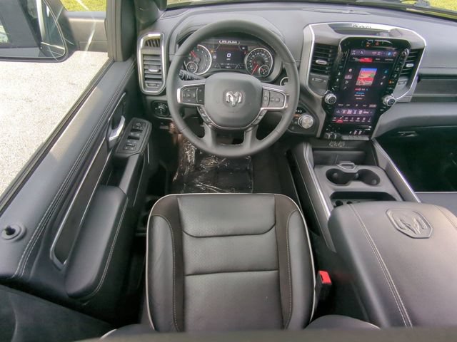 Used 2025 RAM 1500 Laramie w/ Sport Appearance Package AWD/4WD image 16