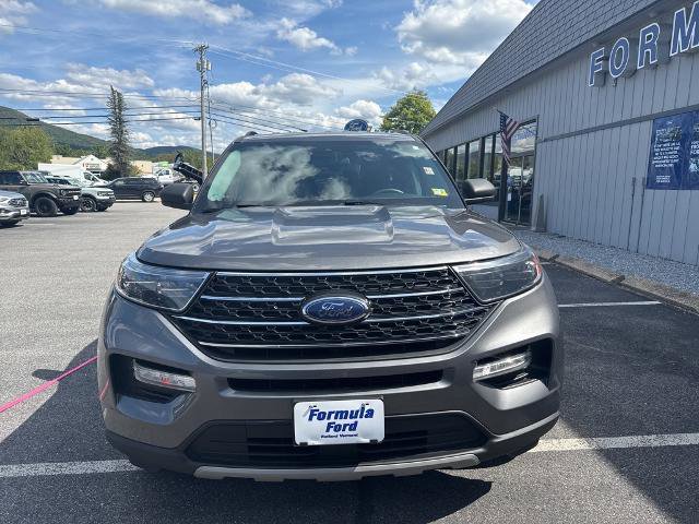 Certified 2022 Ford Explorer XLT w/ Equipment Group 202A image 8