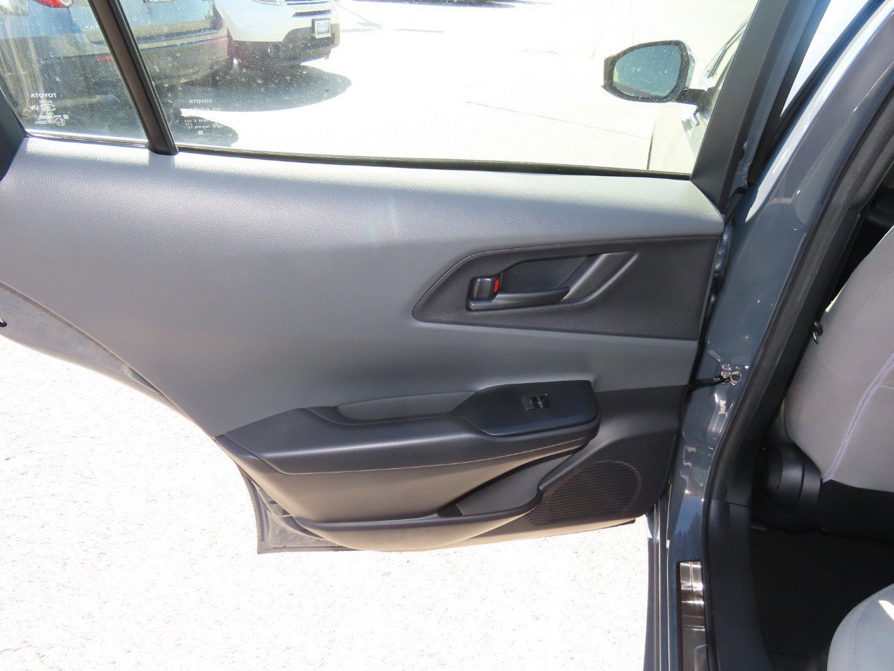 Used 2023 Toyota Prius LE image 19