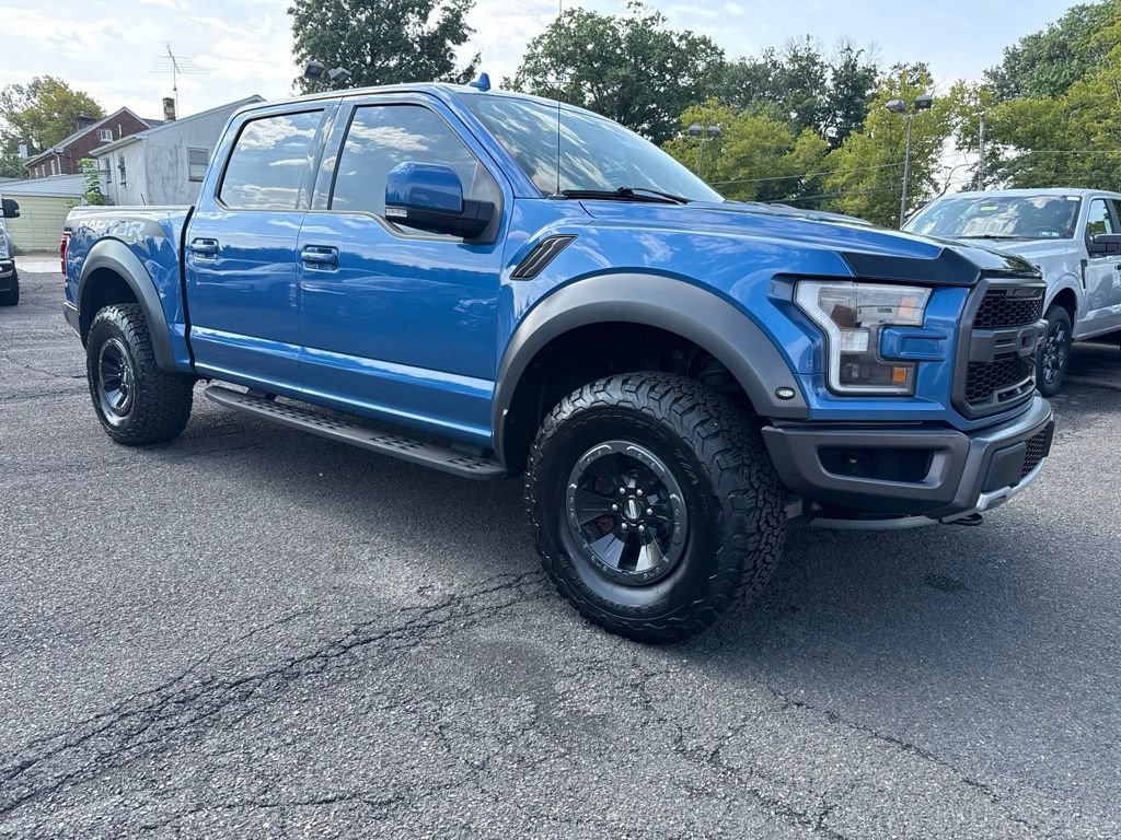 Certified 2019 Ford F150 Raptor w/ Equipment Group 802A Luxury AWD/4WD image 3