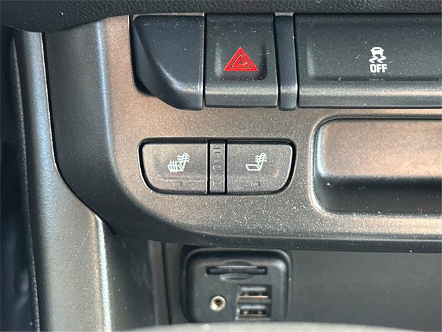Used 2020 Chevrolet Colorado LT w/ Luxury Package image 27