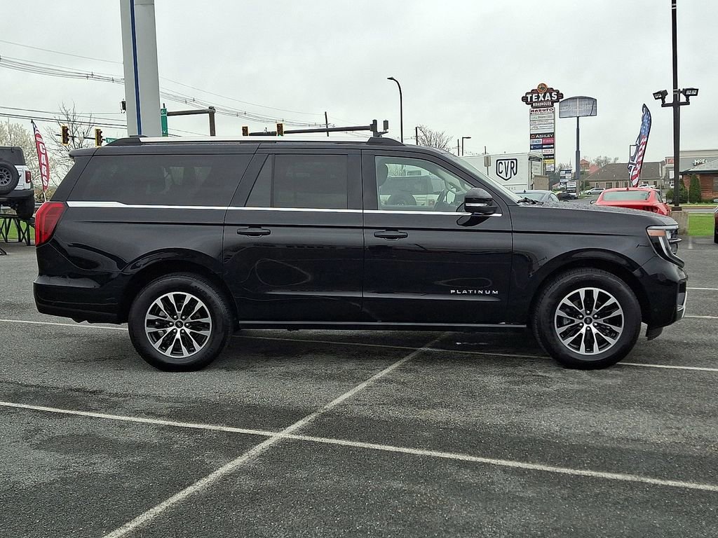 Certified 2025 Ford Expedition Max Platinum image 5