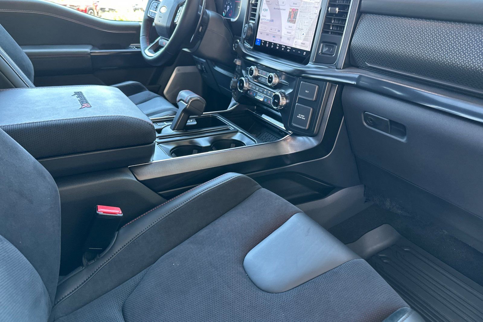 Certified 2025 Ford F150 Raptor w/ Equipment Group 803A Raptor R AWD/4WD image 18