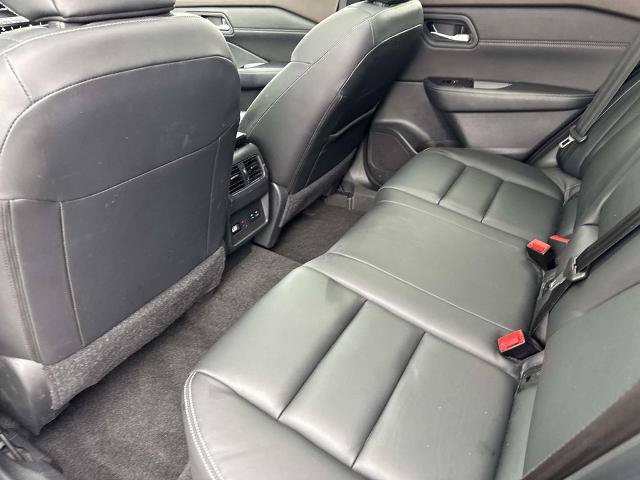 Used 2023 Nissan Rogue SL w/ SL Premium Package FWD image 11