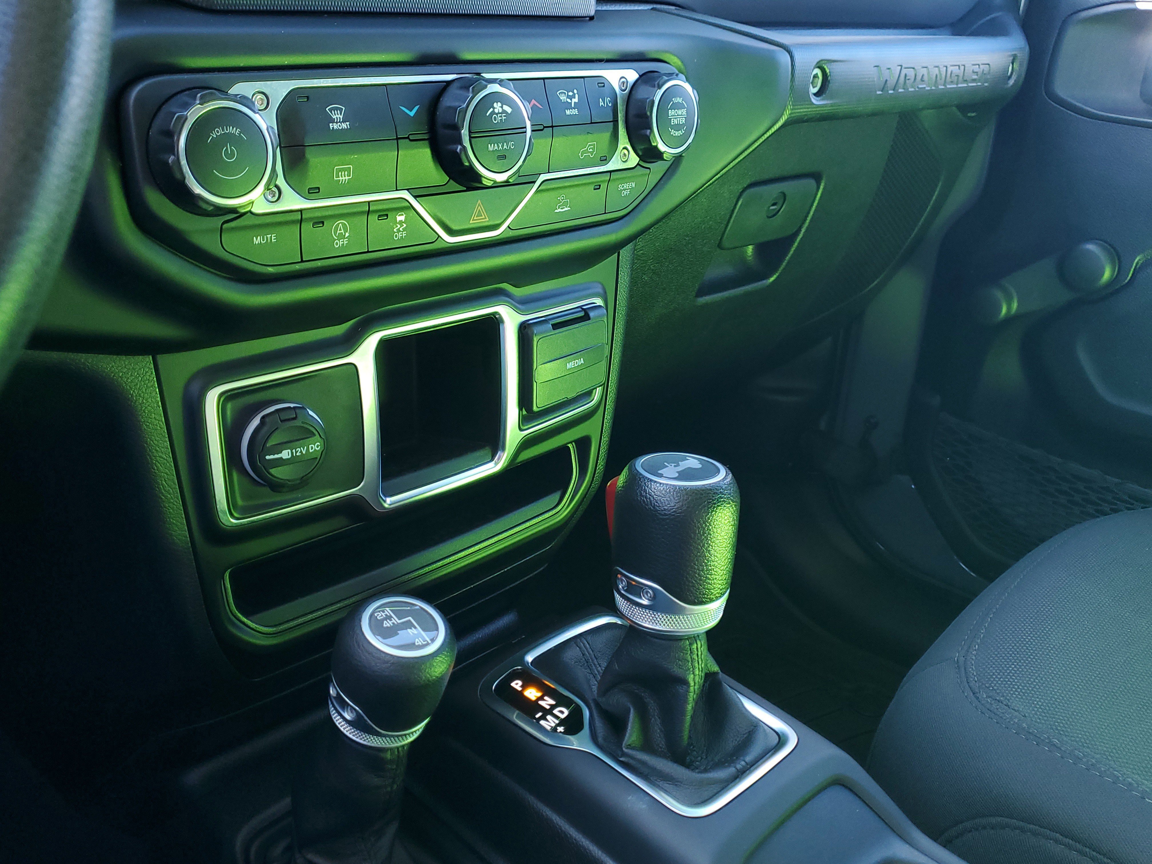 Used 2022 Jeep Wrangler Sport image 22