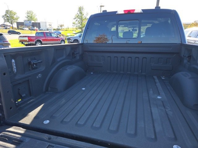 Certified 2022 Ford F150 XLT w/ Equipment Group 302A High image 17