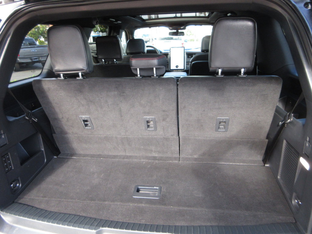 Certified 2024 Ford Expedition Limited AWD/4WD image 31
