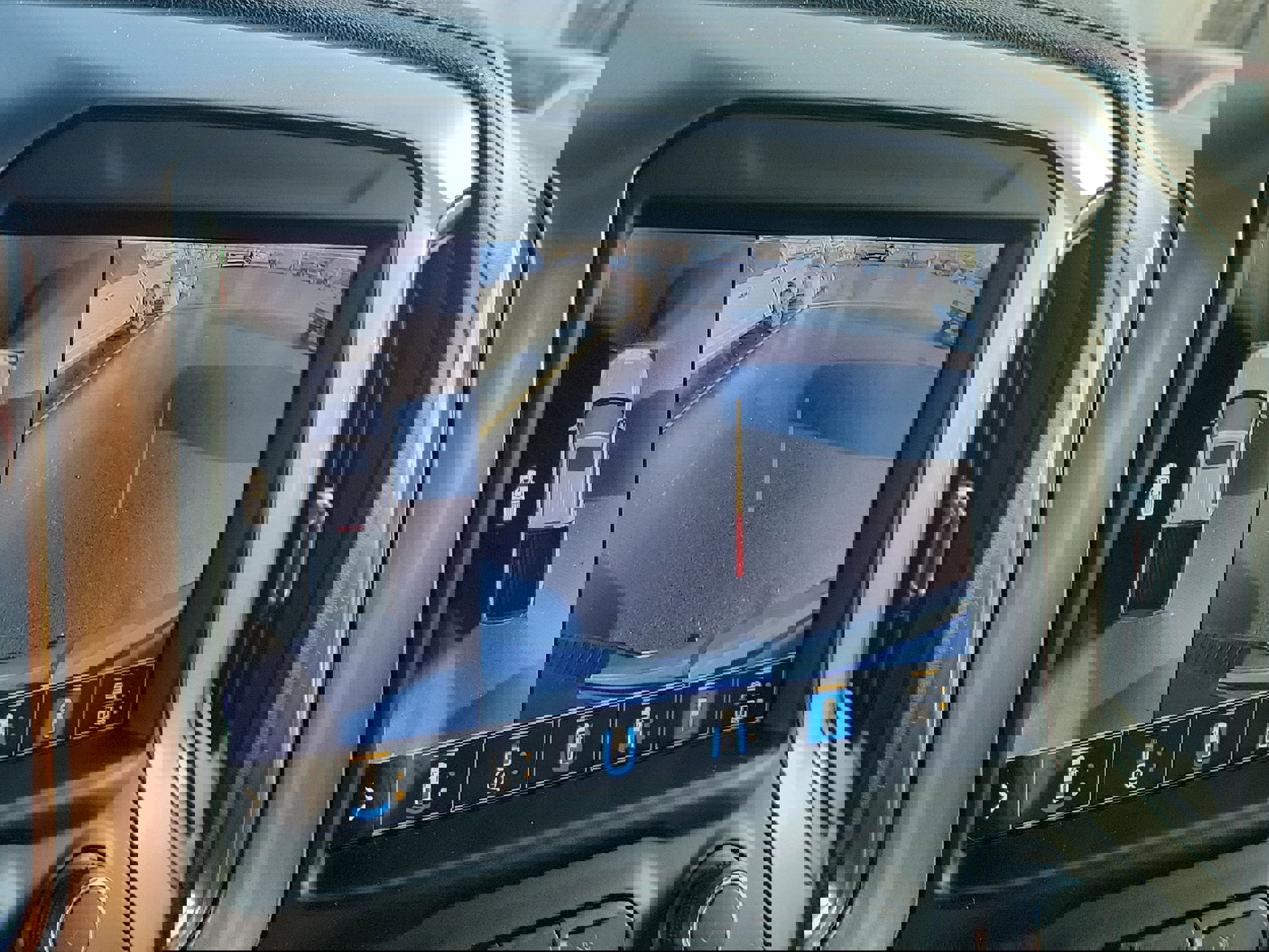 Used 2021 Chevrolet Silverado 1500 LTZ w/ Technology Package image 31