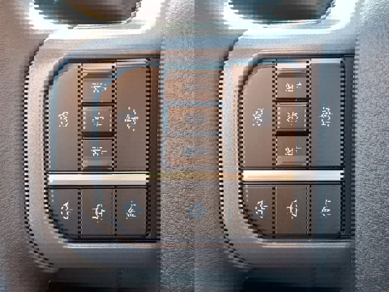 Certified 2025 Ford F150 XLT w/ Equipment Group 301A Standard image 23