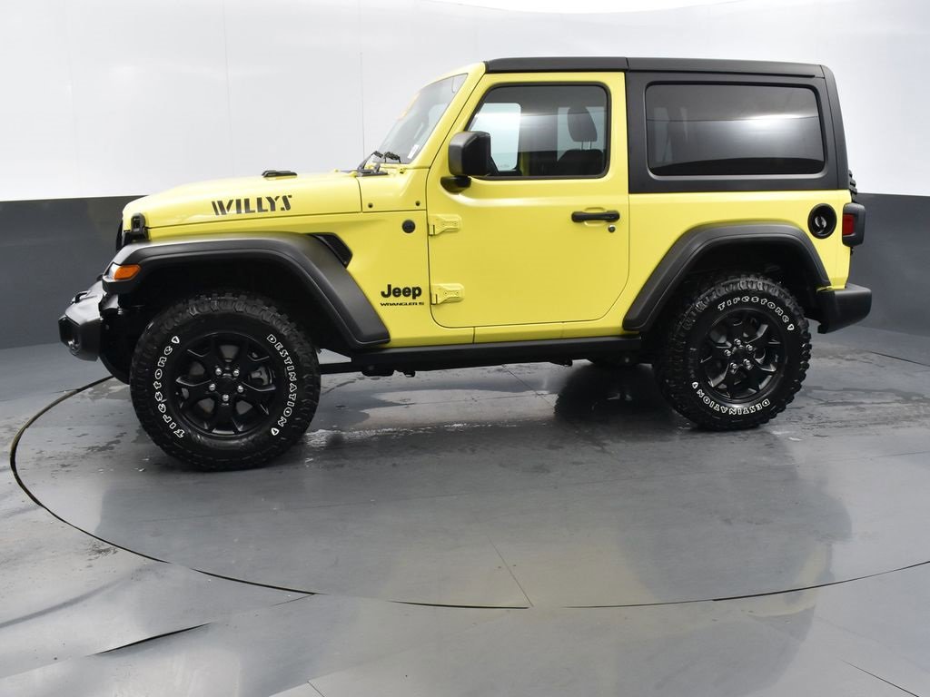 Used 2023 Jeep Wrangler Willys image 5