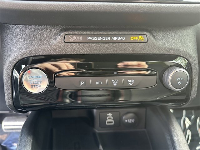 Certified 2024 Ford Escape ST-Line Elite image 25