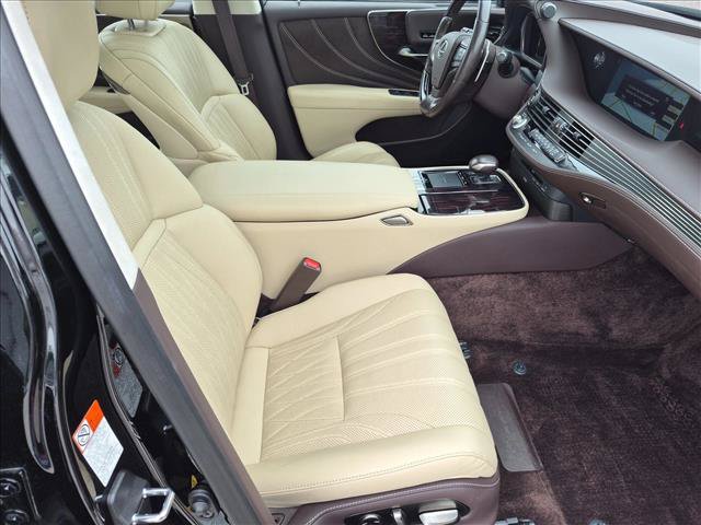 Used 2018 Lexus LS 500 AWD w/ Interior Upgrade Package image 22